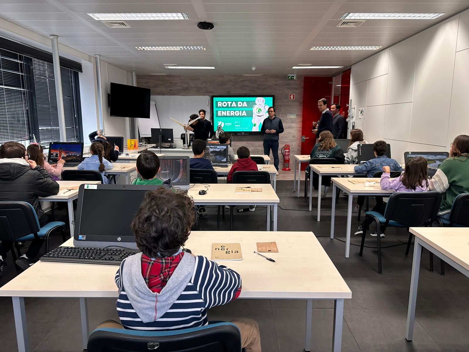 Crianças e Jovens ADENE aprendem com "Rota da Energia Júnior"