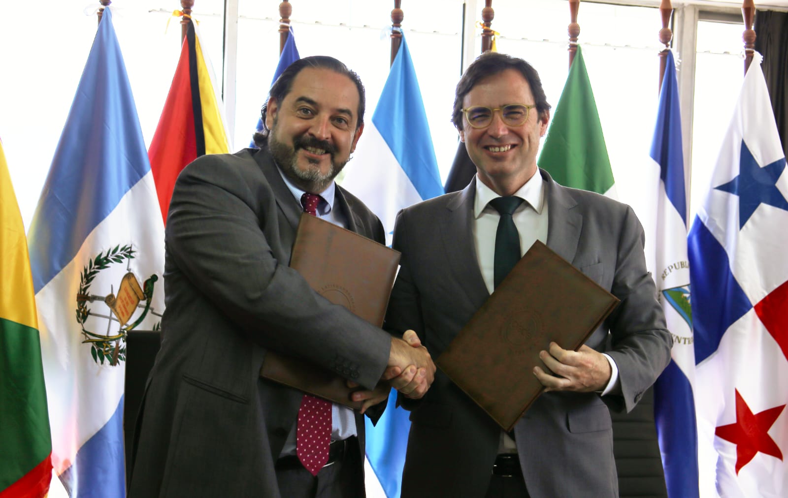 ADENE reforça liderança ibero-americana com acordo com a OLADE, a maior organização energética da América Latina