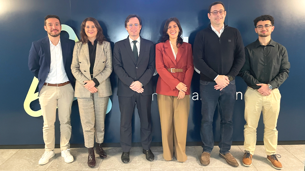 Conselho administrativo da ADENE com o “Conselho Sombra” composto por jovens